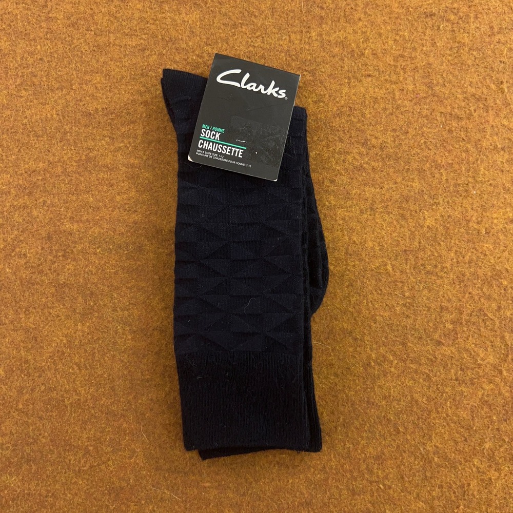 Clarks Mens 10-13 Navy Blue Textured Diamond Rayon Bamboo Blend Dress Socks NWT